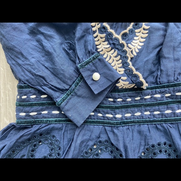 Designer 🇮🇹 100% Silk Top - Picture 6 of 6